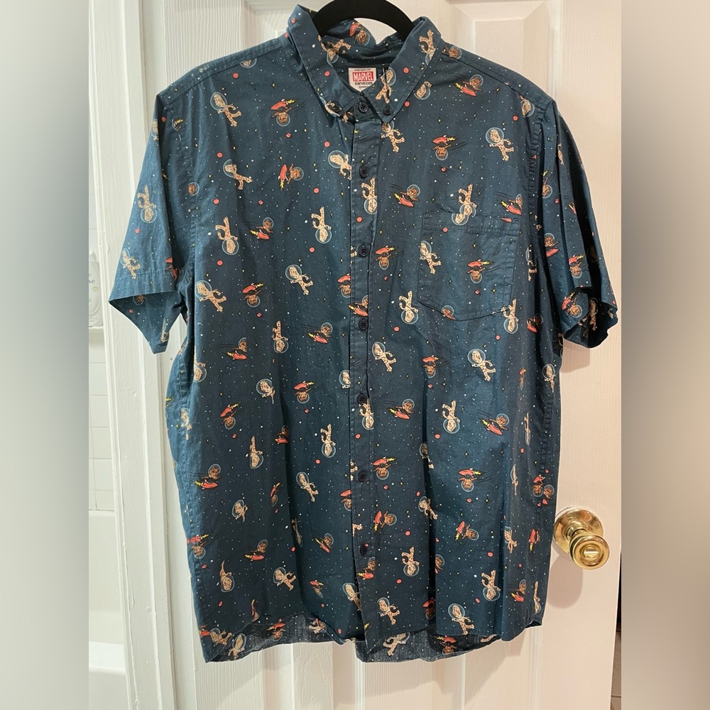 Marvel Guardians of the Galaxy Short Sleeve Button Up Shirt Men’s L